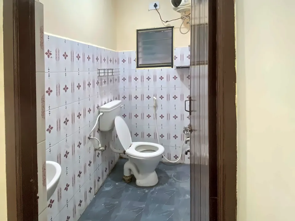 Unit 1A · Bathroom at Raaj Illam, Thiruvanmiyur