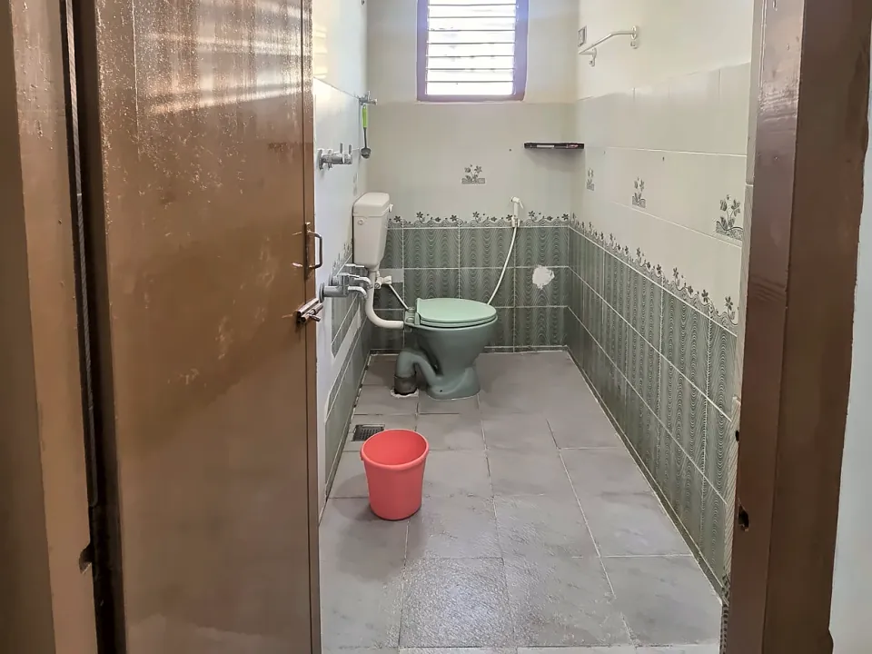 Unit 3B · Bathroom at Raaj Illam, Thiruvanmiyur