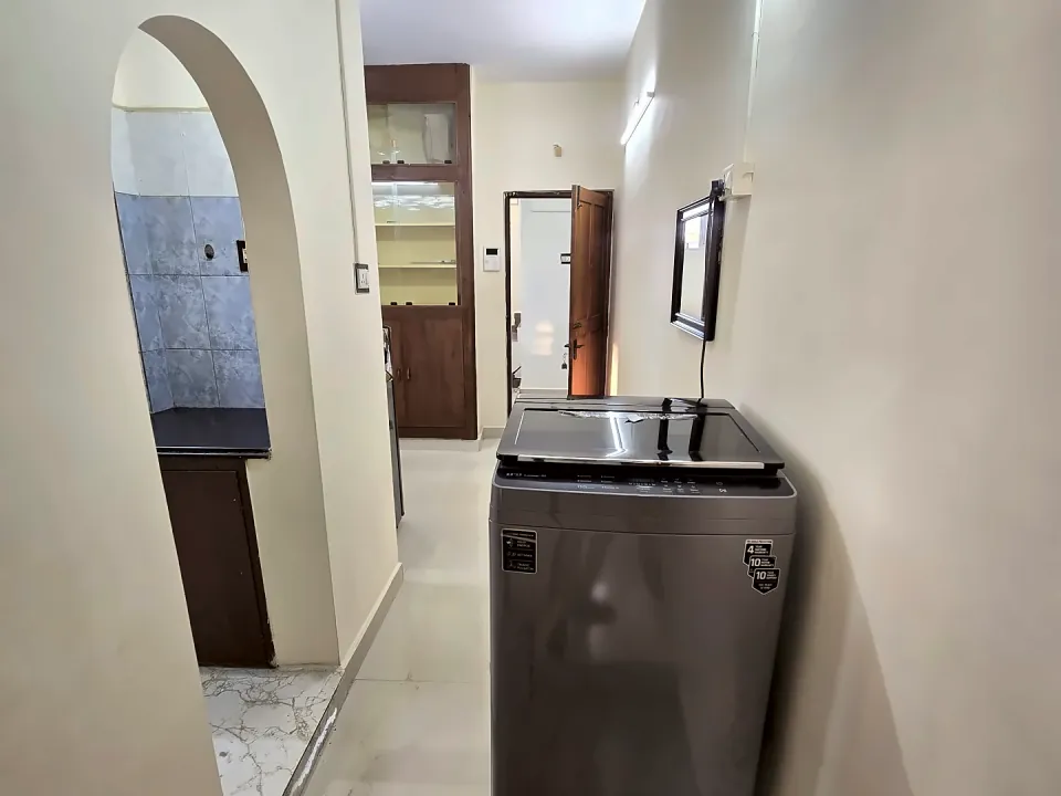 Unit 3B · Hallway at Raaj Illam, Thiruvanmiyur